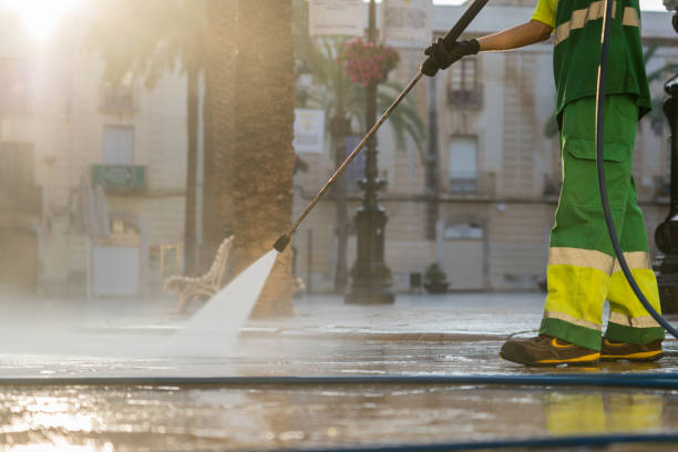 Best Deck Pressure Washing  in Amery, WI